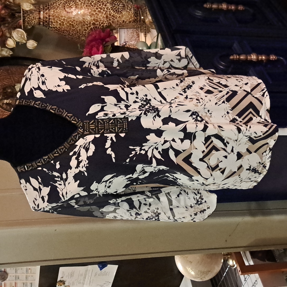 JM Collection blouse.